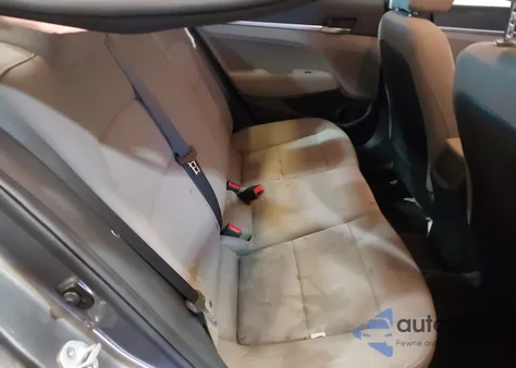 2019 Hyundai Elantra Sel z USA, uszkodzony, nr VIN 5NPD84LF9KH479087